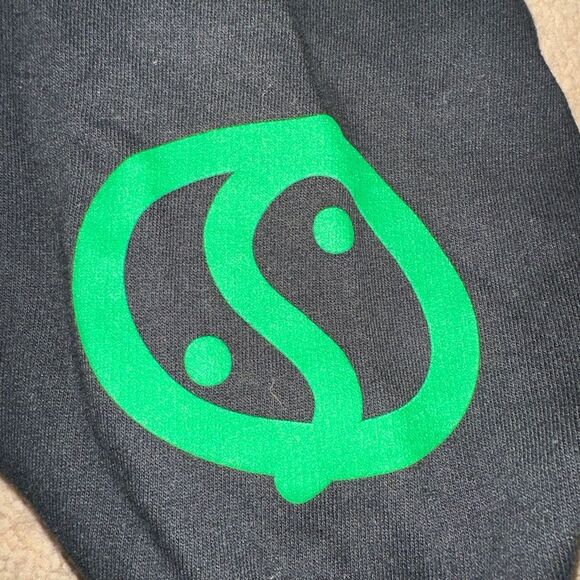 Travis Scott Astroworld World Peace Hoodie - Picture 5 of 6